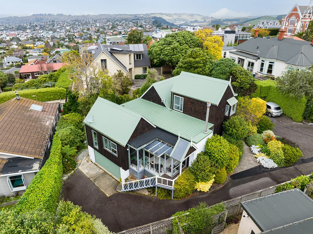 Belleknowes 3ਬੈੱਡਰੂਮ Bespoke home in the heart of Belleknowes