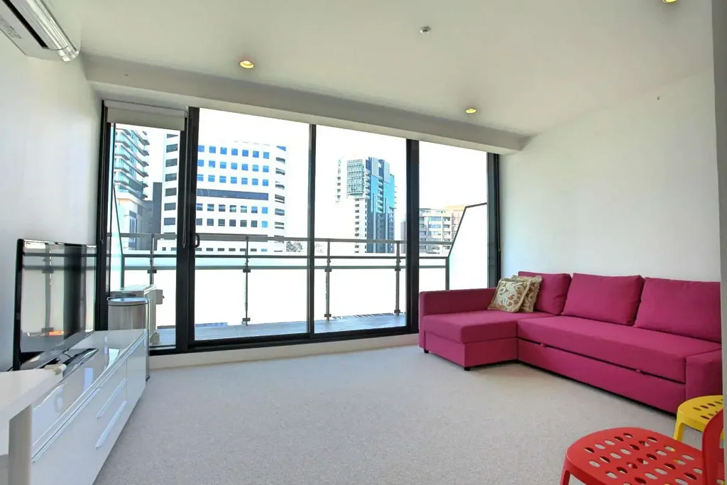 Modern 1 Bedroom Apartment in South Melbourne