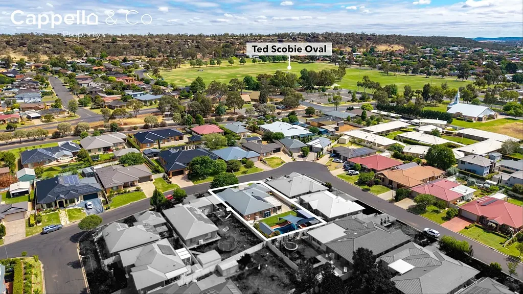 Griffith 5ਬੈੱਡਰੂਮ The Art of Family Living on an Expansive Scale