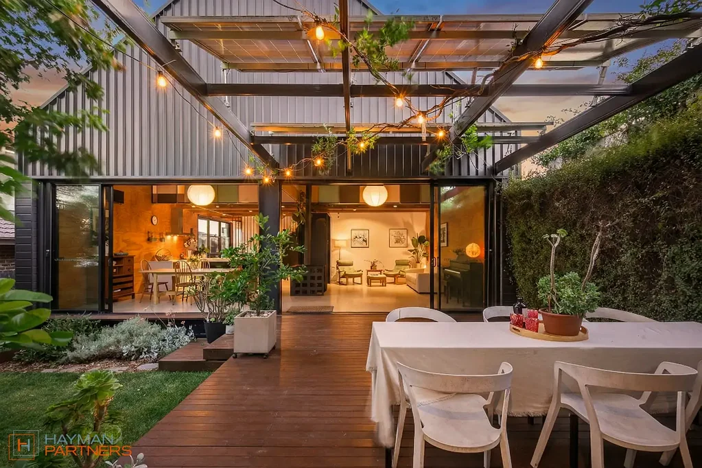 28 Peter Cullen Way, Wright, ACT 2611