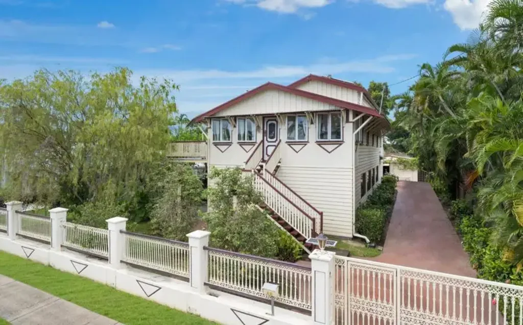 40 Ackers Street, Hermit Park, QLD 4812
