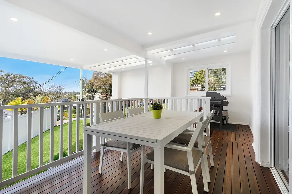 Family Friendly Home With Lawn & Garden Maintainence Included