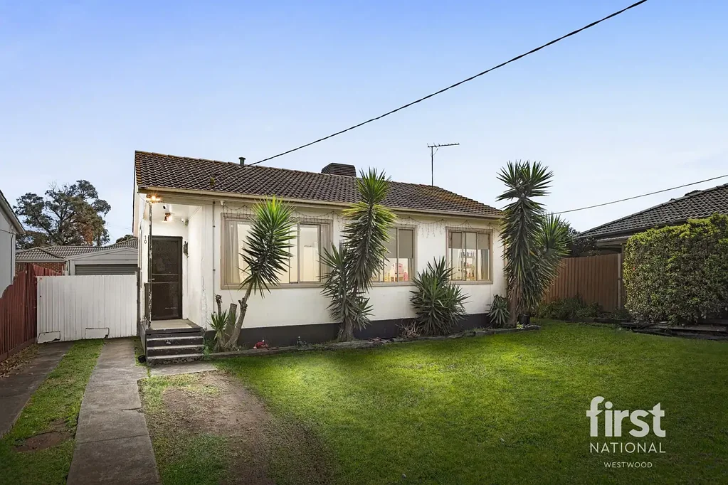 Laverton 3कमरा 617m²* Block with Subdivision Potential (STCA) – Prime Investment Opportunity