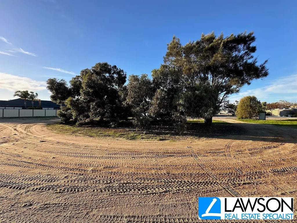Tumby Bay Water Front Marina Block