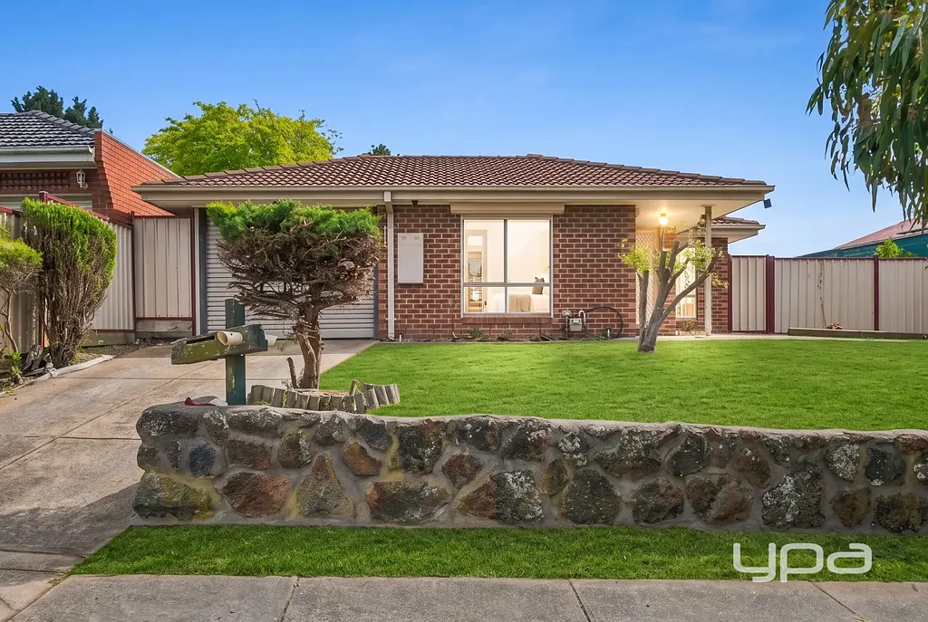 Meadow Heights 3Kwarto Solid Brick Home with a Big Backyard, Close to Roxburgh Village
