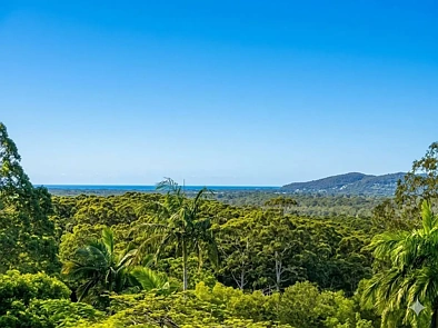 Doonan 3 Bedroom Endless Potential on a Private 2.5 Acre Parcel with Ocean Views