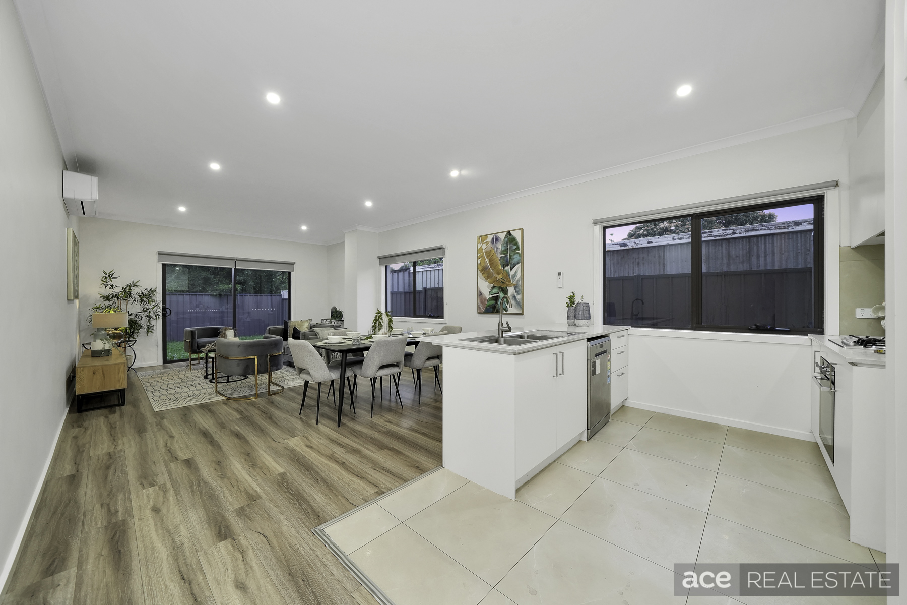 6 WHITTAKER AV, LAVERTON VIC 3028, 0房, 0浴, Townhouse