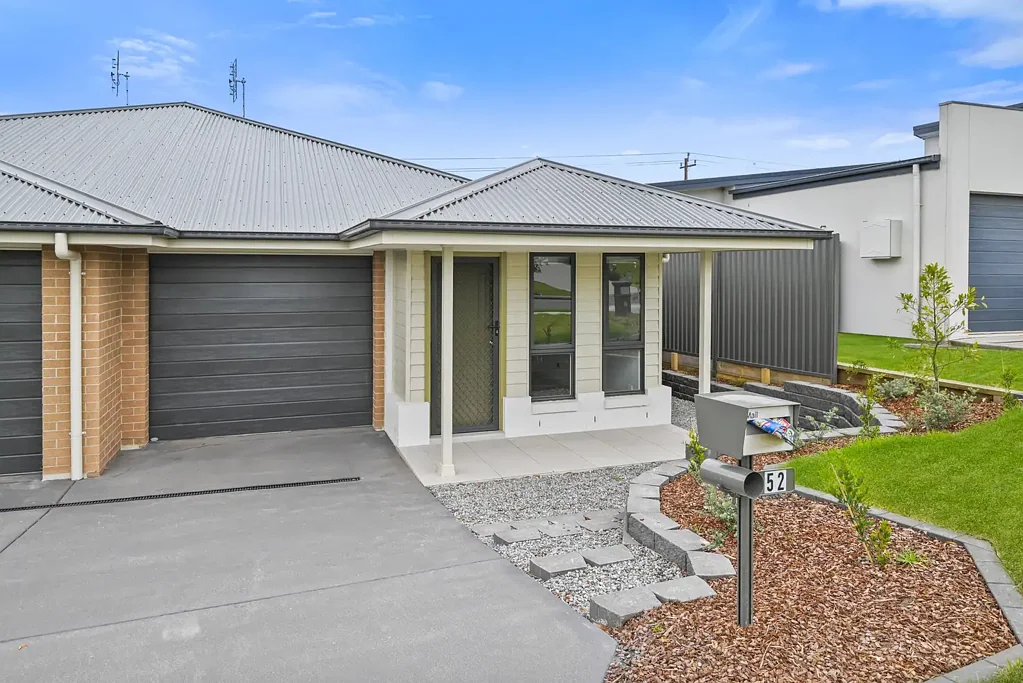 Brand-new luxury duplex!