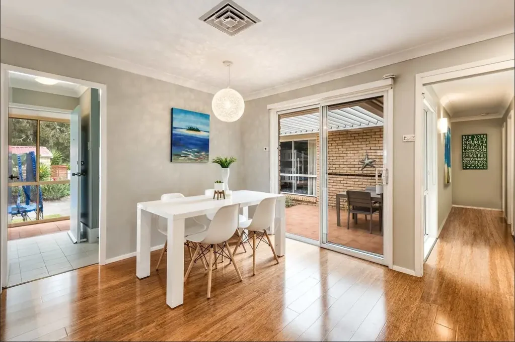 Family Home Backing Onto the Golf Course