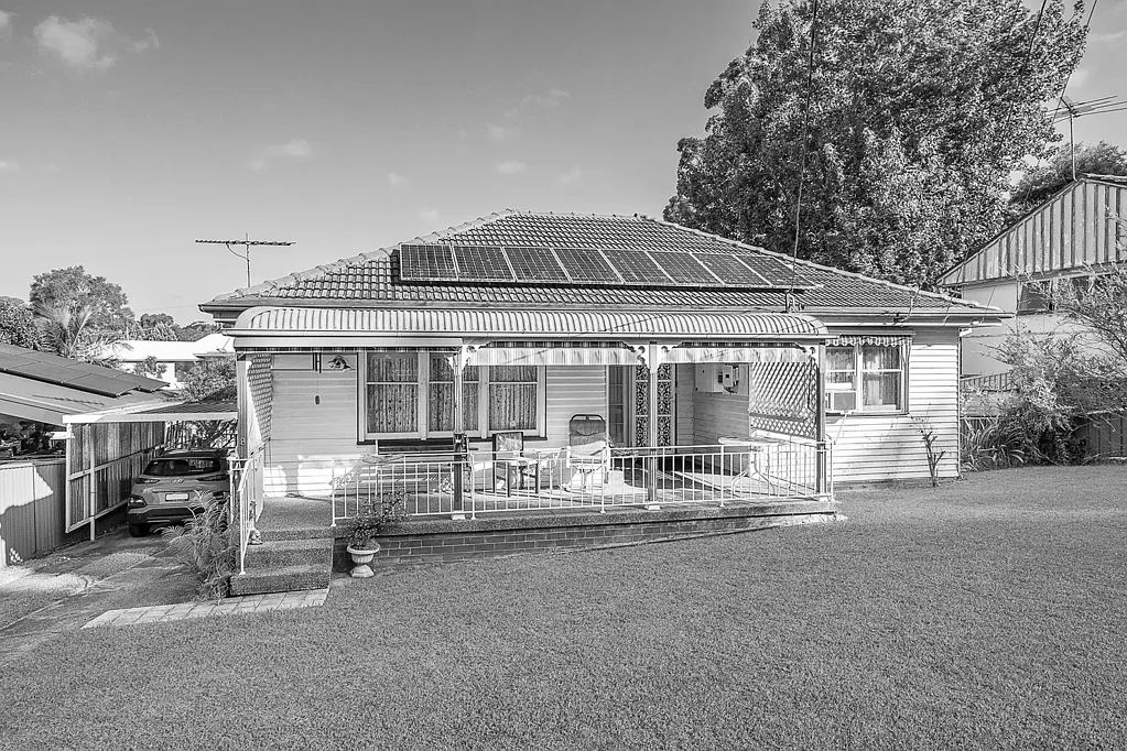 8 Loretta Avenue, Como, NSW 2226