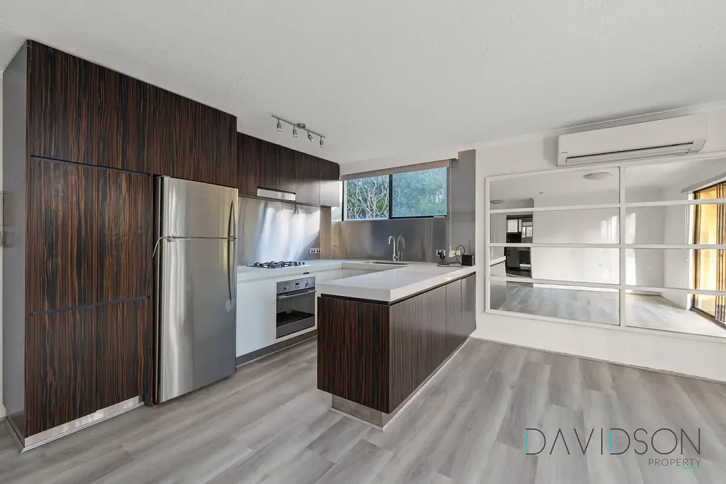 Coastal Living in the Heart of Broadbeach