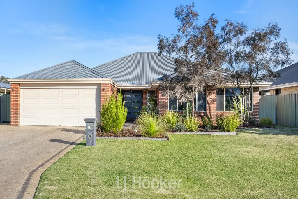 Vasse 4房  Stunning Family Home in the Heart of Vasse Newtown