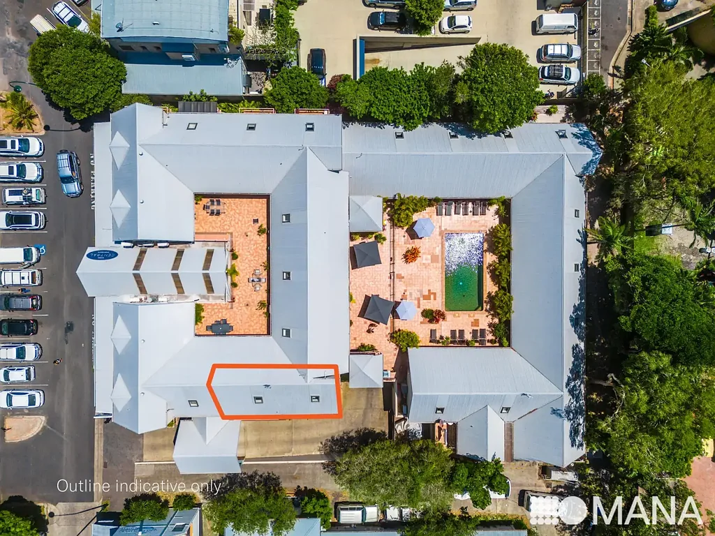 Byron Bay 3 Bedroom FINDING GOLD IN BYRON BAY CENTRAL: TWO COMMERCIAL SPACES + THREE-BEDROOM APARTMENT