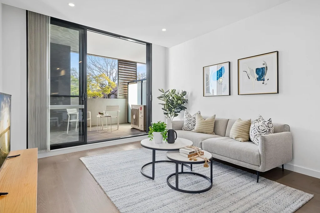'Beecroft Place' 1 Bed + Study Room