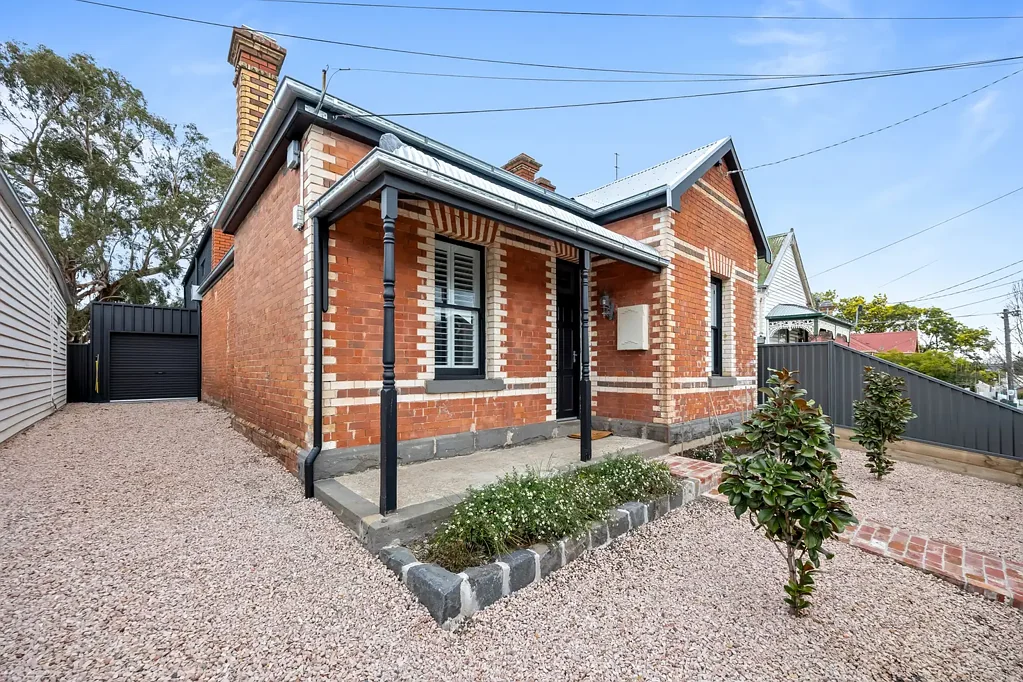 Ballarat East 4Zimmer Bespoke Heritage Luxury Meets Contemporary Design in Ballarat East