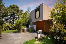 50 Ellsworth Crescent, Camberwell