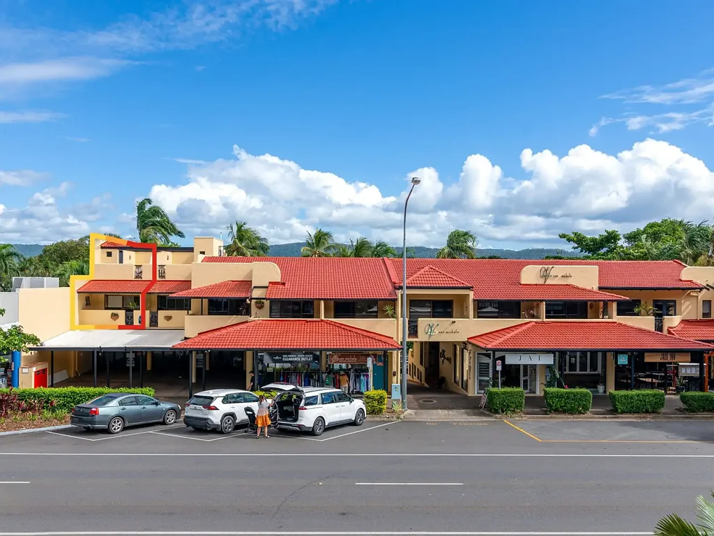 Port Douglas 1 Slaapkamer PENTHOUSE POSITION IN THE HEART OF PORT DOUGLAS - 2 x BALCONIES WITH VIEWS