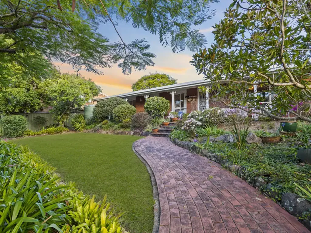 Wishart 4Zimmer Low Set Brick in Mansfield SHS Catchment