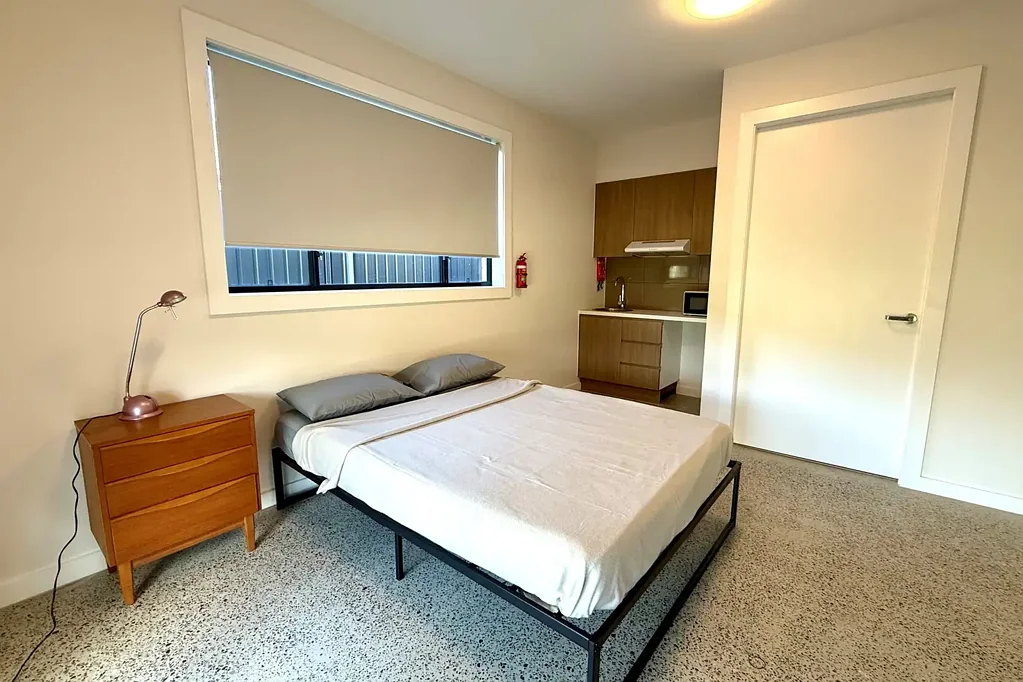 Selection of Modern Furnished Studio Apartments - UTILITIES INCLUDED!!!