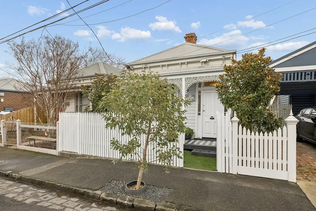Yarraville 2 Slaapkamer Stroll into the Village