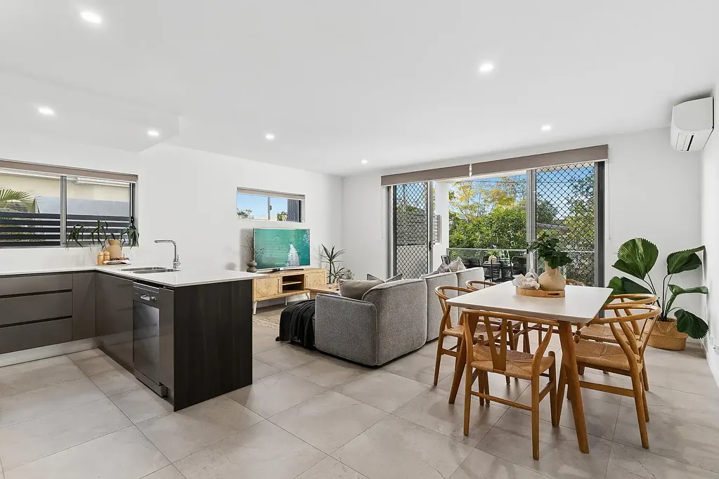 Gaythorne 2ห้องนอน Stylish, Low-Maintenance Living in the Heart of Gaythorne