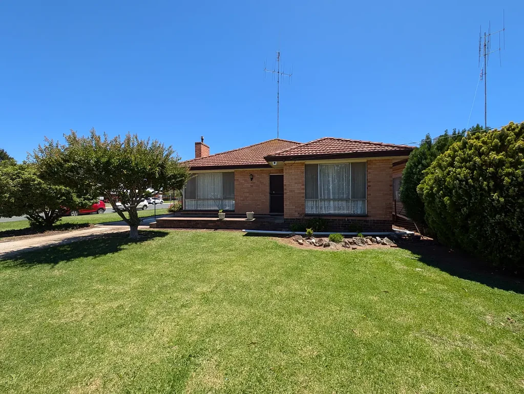 Spacious 4-Bedroom Home in Prime Location