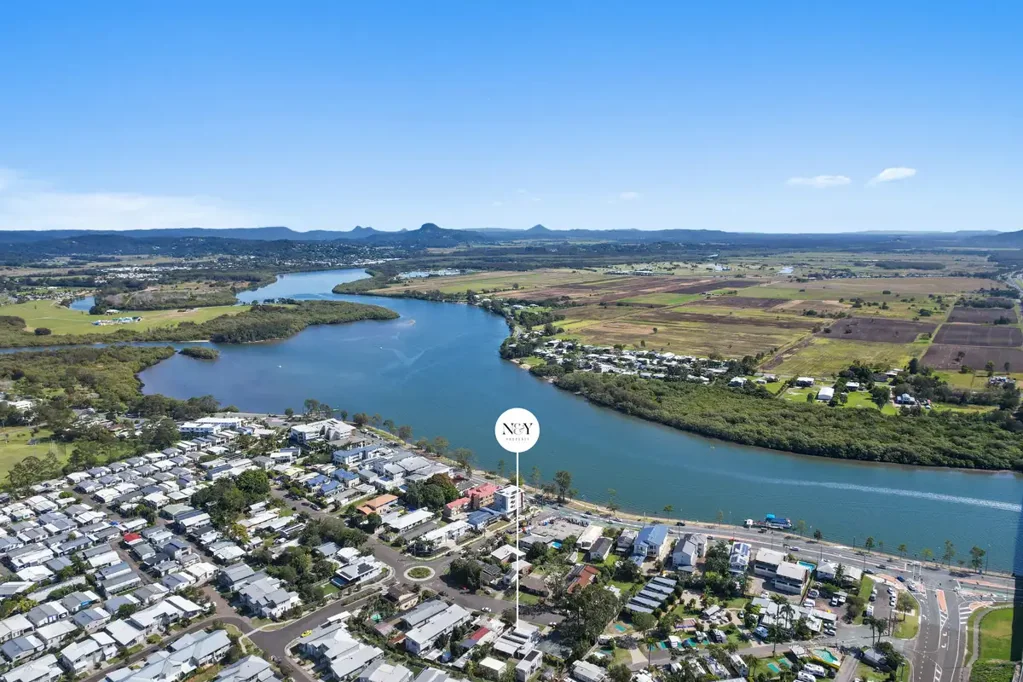 213 Broadwater Avenue West, Maroochydore, QLD 4558
