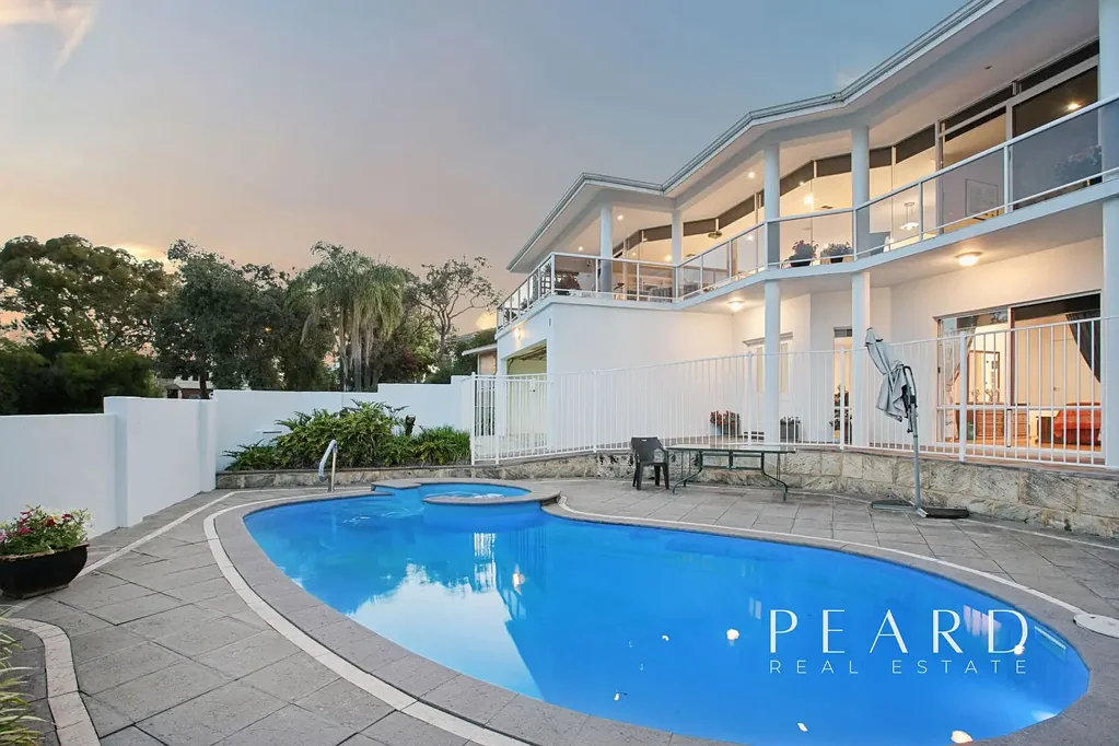 9 Cann Road, Attadale, WA 6156