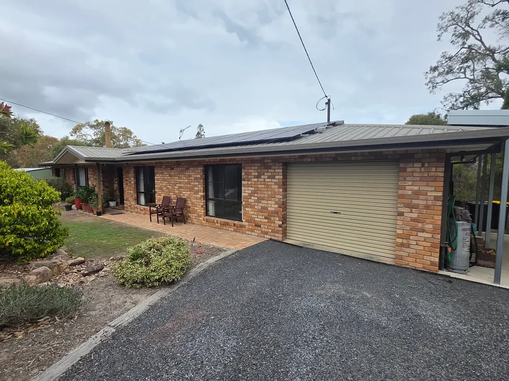 Stanthorpe 3 Bedroom TOWN CONVENIENCE WITH A COUNTRY FEEL