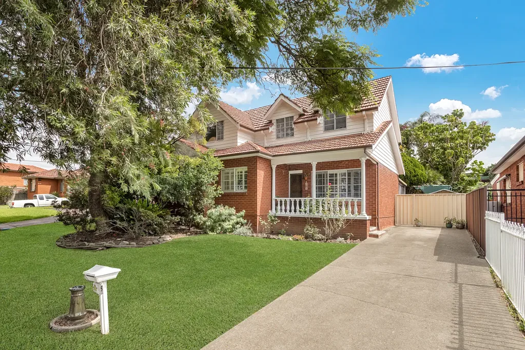 5 Linlee Street, Girraween, NSW 2145