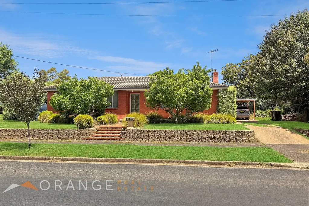 21a McLachlan Street, Orange, NSW 2800