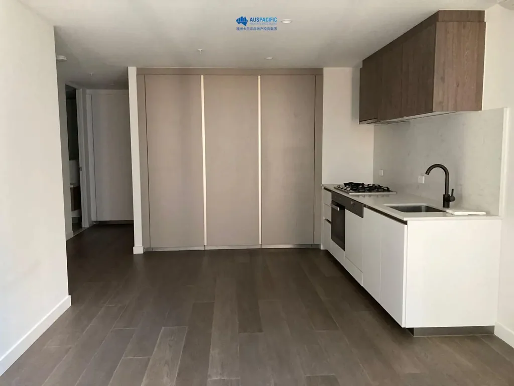 2 Bedroom Apartment in Melbourne CBD I Bright & Modern Kitchen & Bathroom