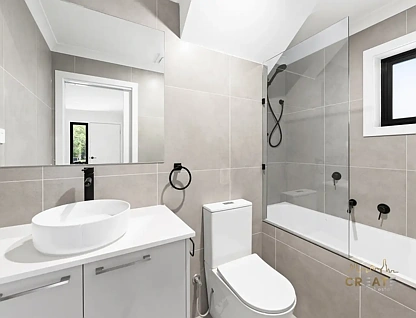 1, 5 & 7/1 Railway Parade, Deer Park, Western Melbourne, 3 Schlafzimmer, 2 Badezimmer, House
