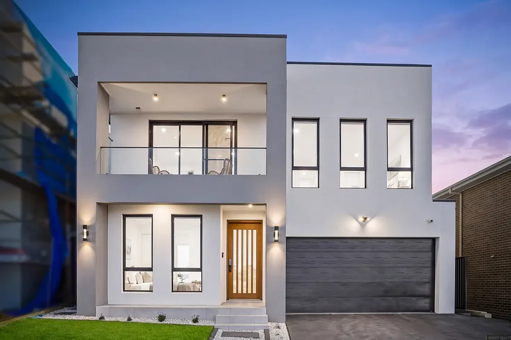 Oran Park 5Moenga Brand New Double-Storey Home in Oran Park – Ready to Move In