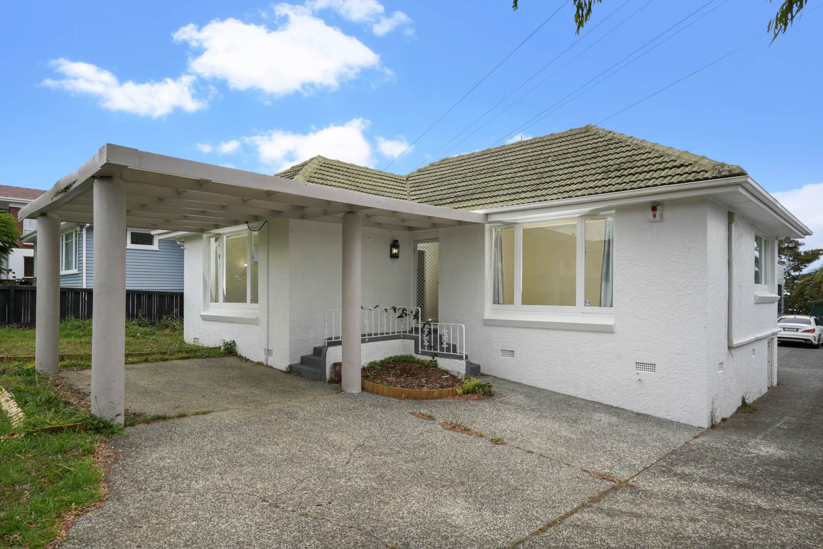 199 Hillsborough Road, Hillsborough, Auckland, 3 Bedrooms, 1 Bathrooms