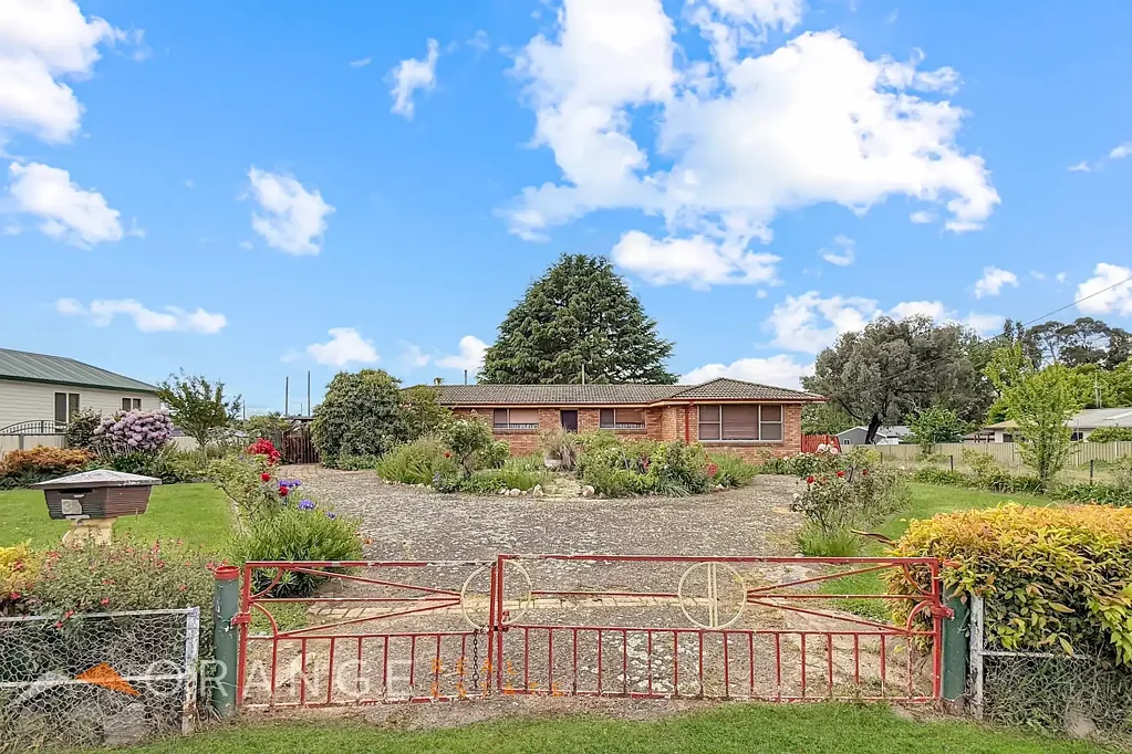 Orange 3房  PRICED PERFECTLY TO UNPACK ITS POTENTIAL!