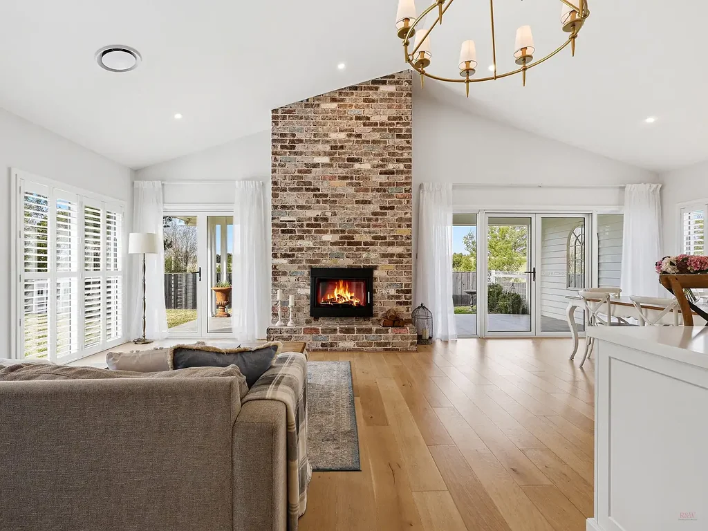 Moss Vale 5房  'Rosedale' Designer Home & Designer Lifestyle