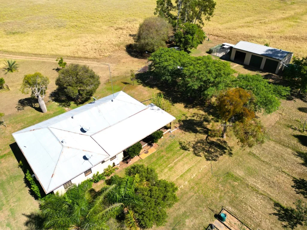 Roma 1 x  Water License, 8 Freehold Titles, Great Investment Opportunity