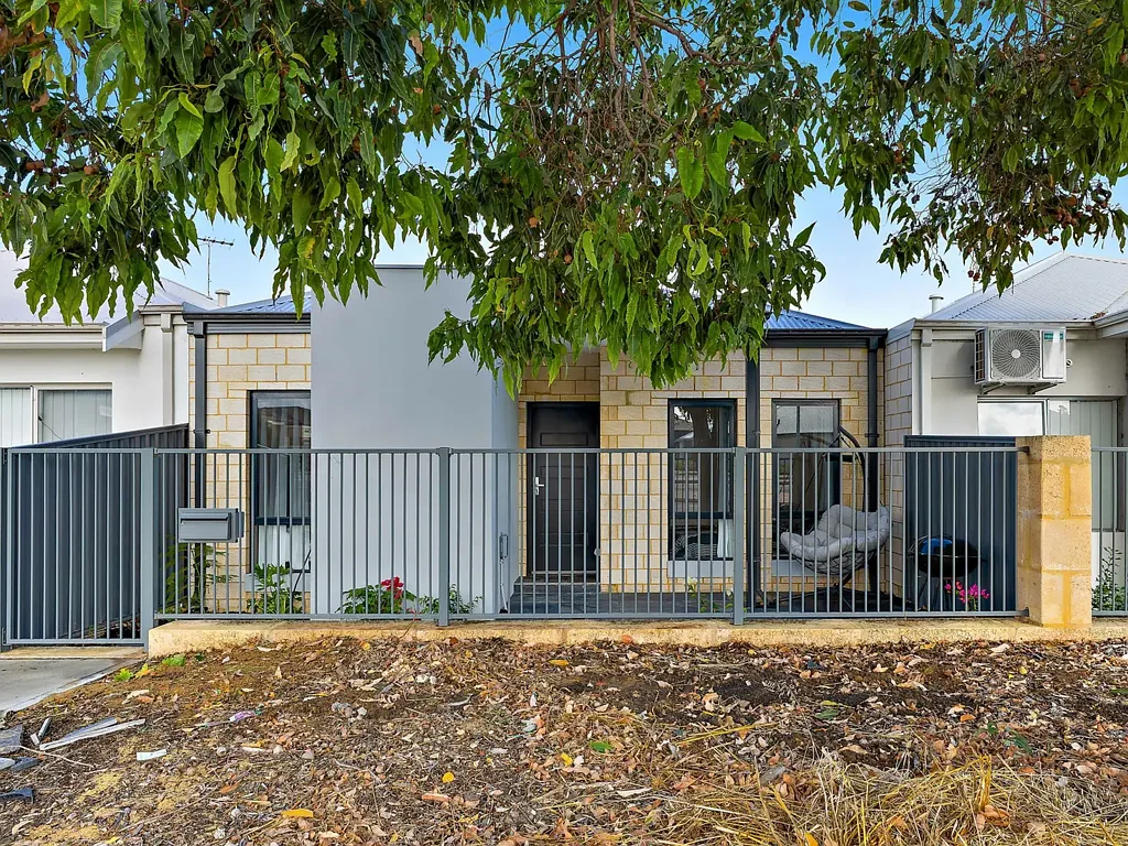 Modern & Low-Maintenance Family Home in Convenient Wellard L