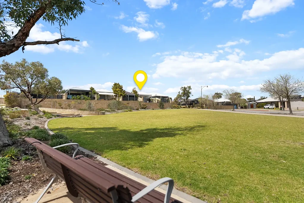 Baldivis 3Kwarto GORGEOUS PARK VIEW HOME
