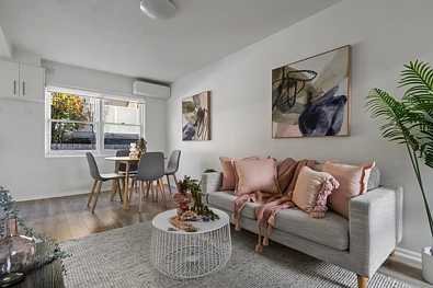 Brighton 2chambre Brilliant boutique living with Bay Street steps away