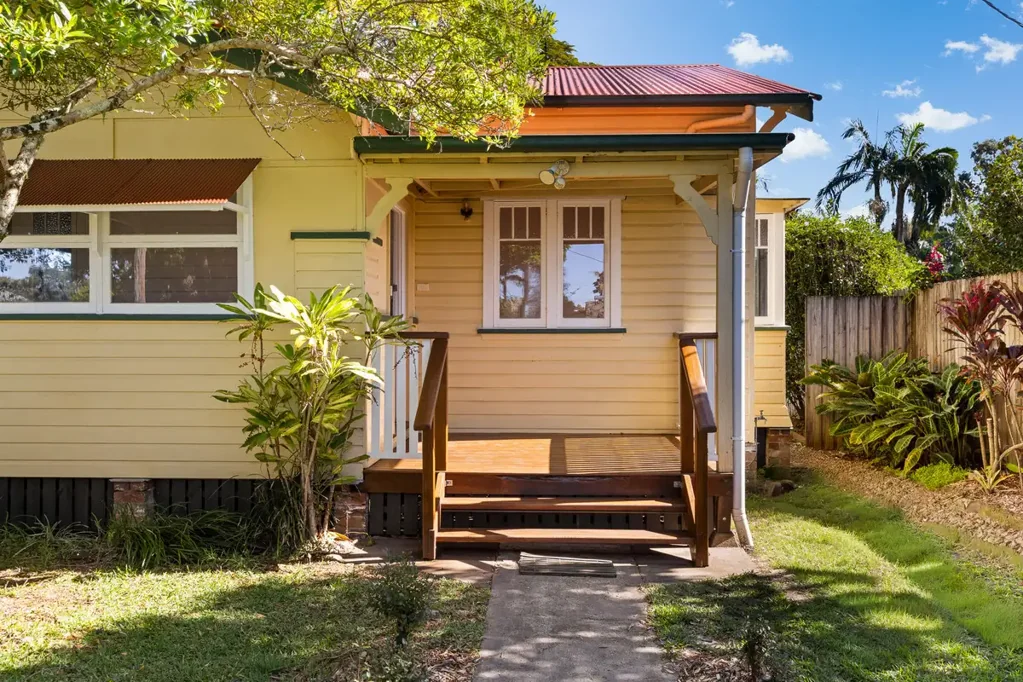 Mullumbimby 3Habitaciones Character Cottage with Rear Lane Access in the Heart of Mullumbimby