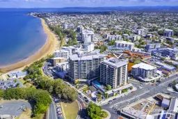 1106/101 Marine Parade, Redcliffe