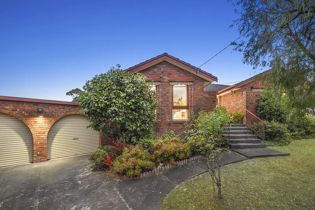 Vermont South 4chambre Superb Family Home With A World Of Opportunity