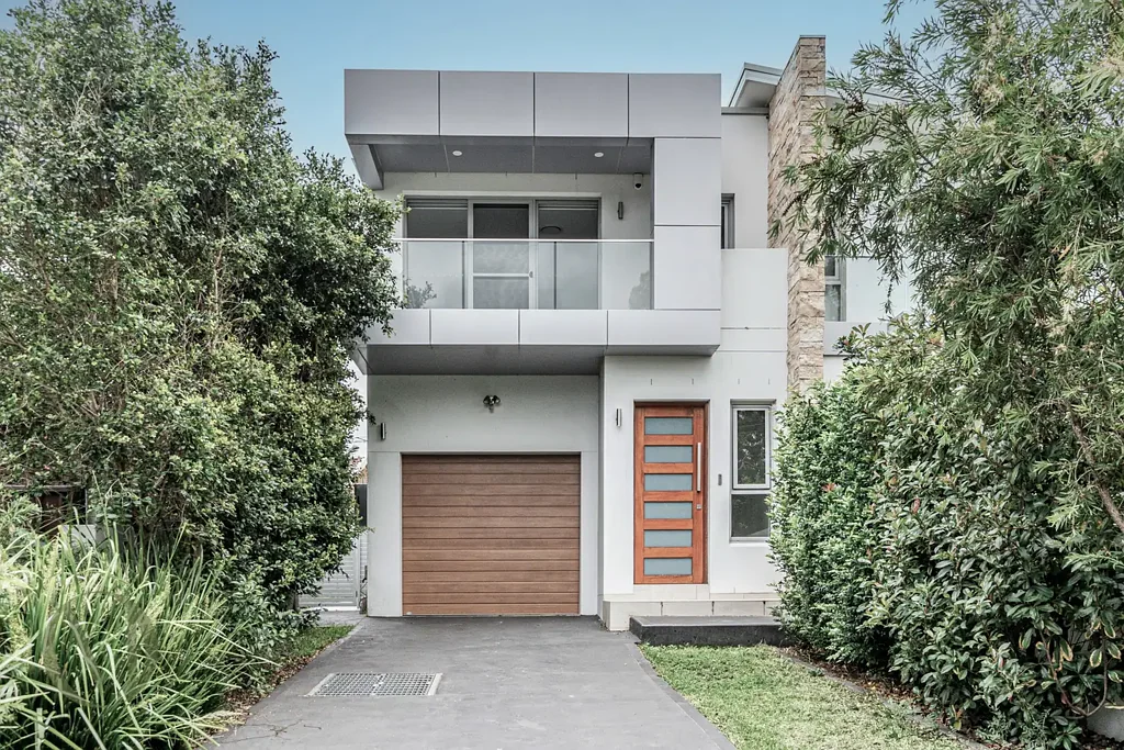 Spacious Family Home in a Sought-After Riverside Pocket