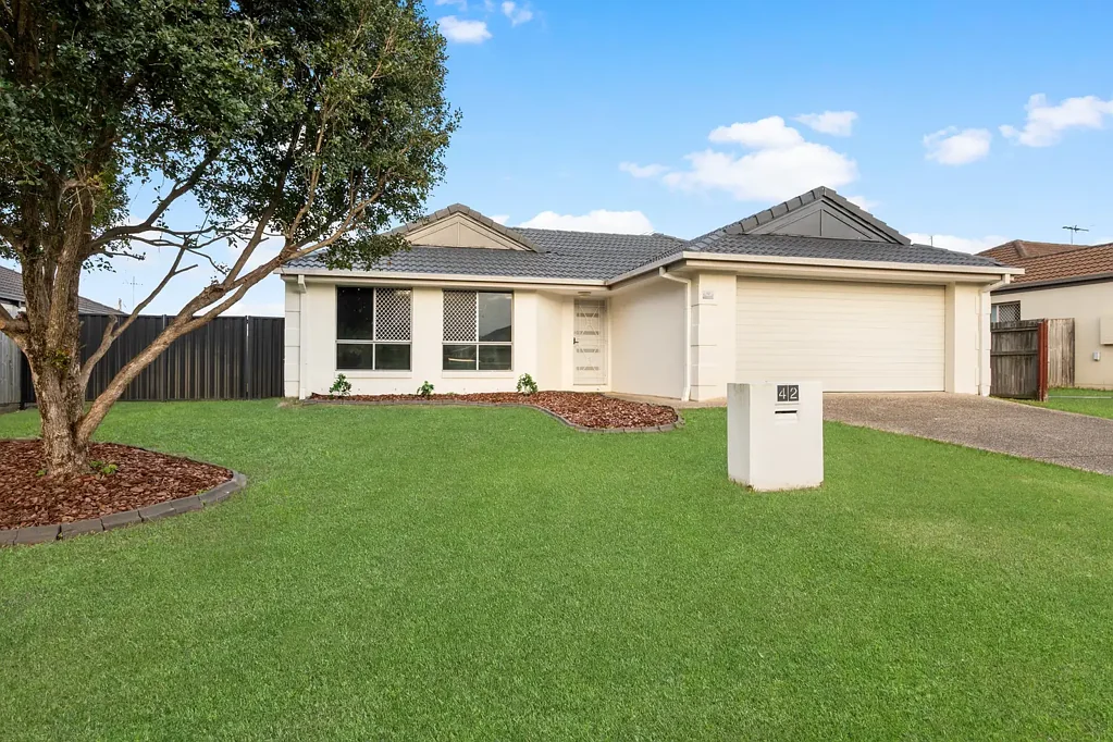 Deception Bay 4 Slaapkamer Freshly Renovated Family Living in a Quiet Cul-de-Sac
