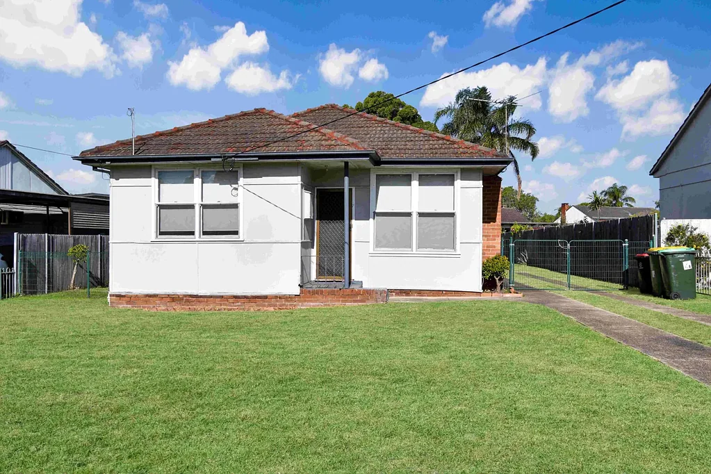 Convenient Family Living in a Prime Location