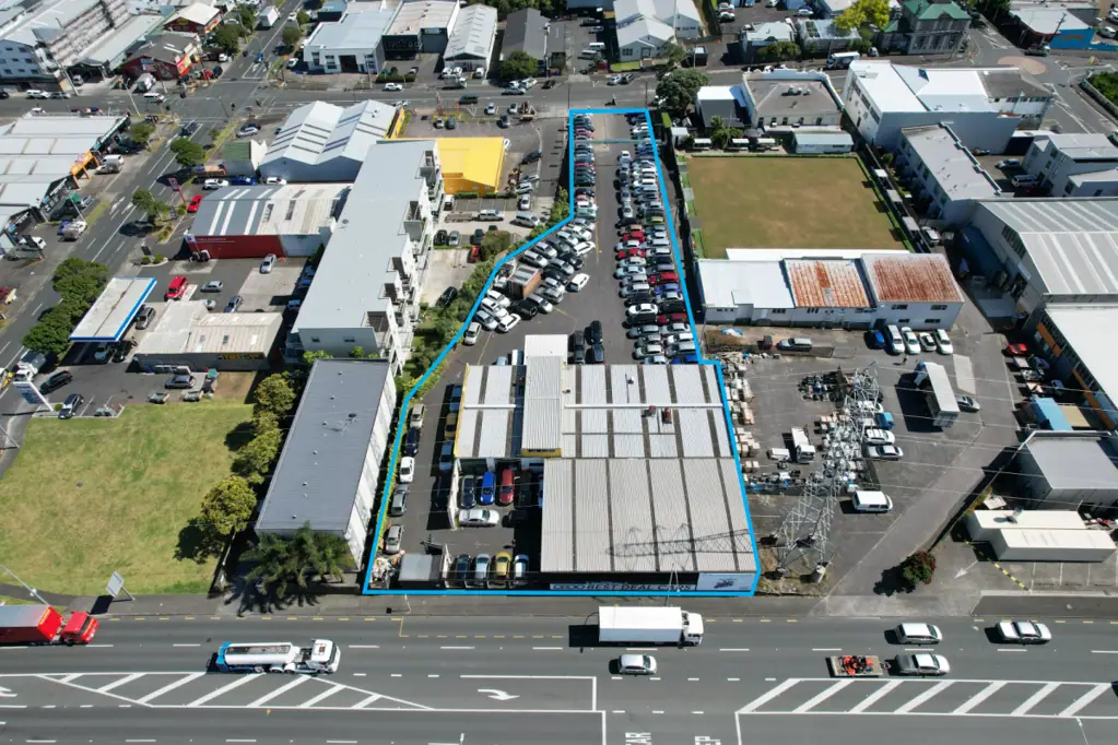 Penrose High-Profile Onehunga Industrial