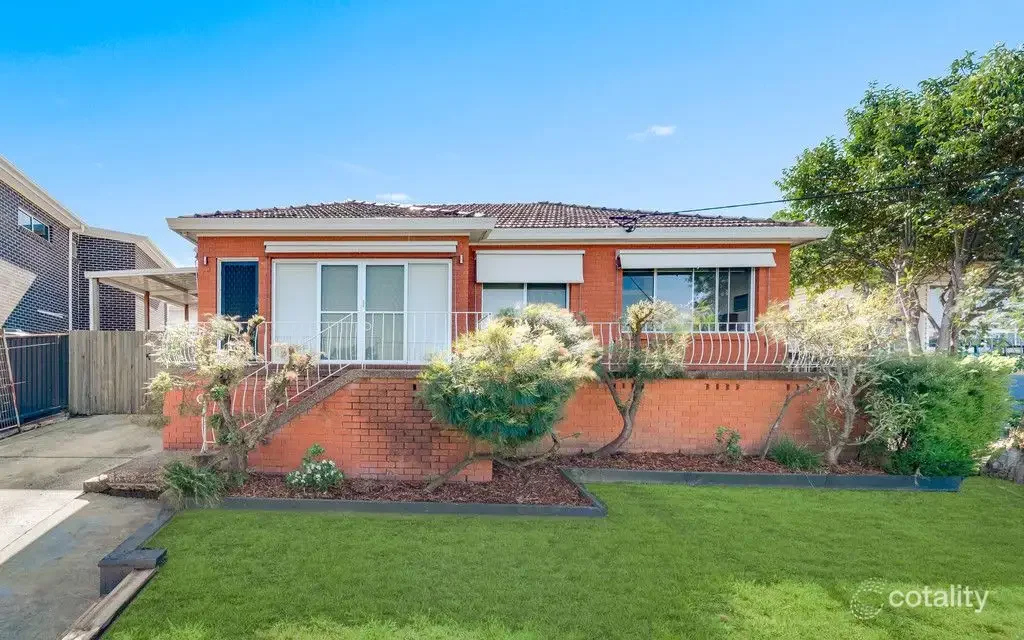 Fourbedroom House For Rent at campbelltown