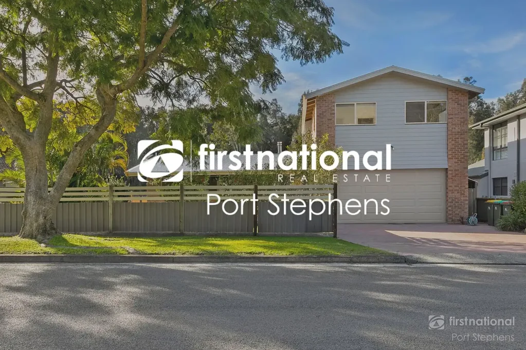 19 Taylor Road, Taylors Beach, NSW 2316